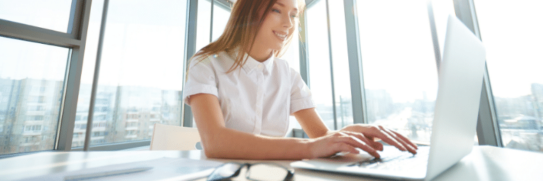 Female employee documenting