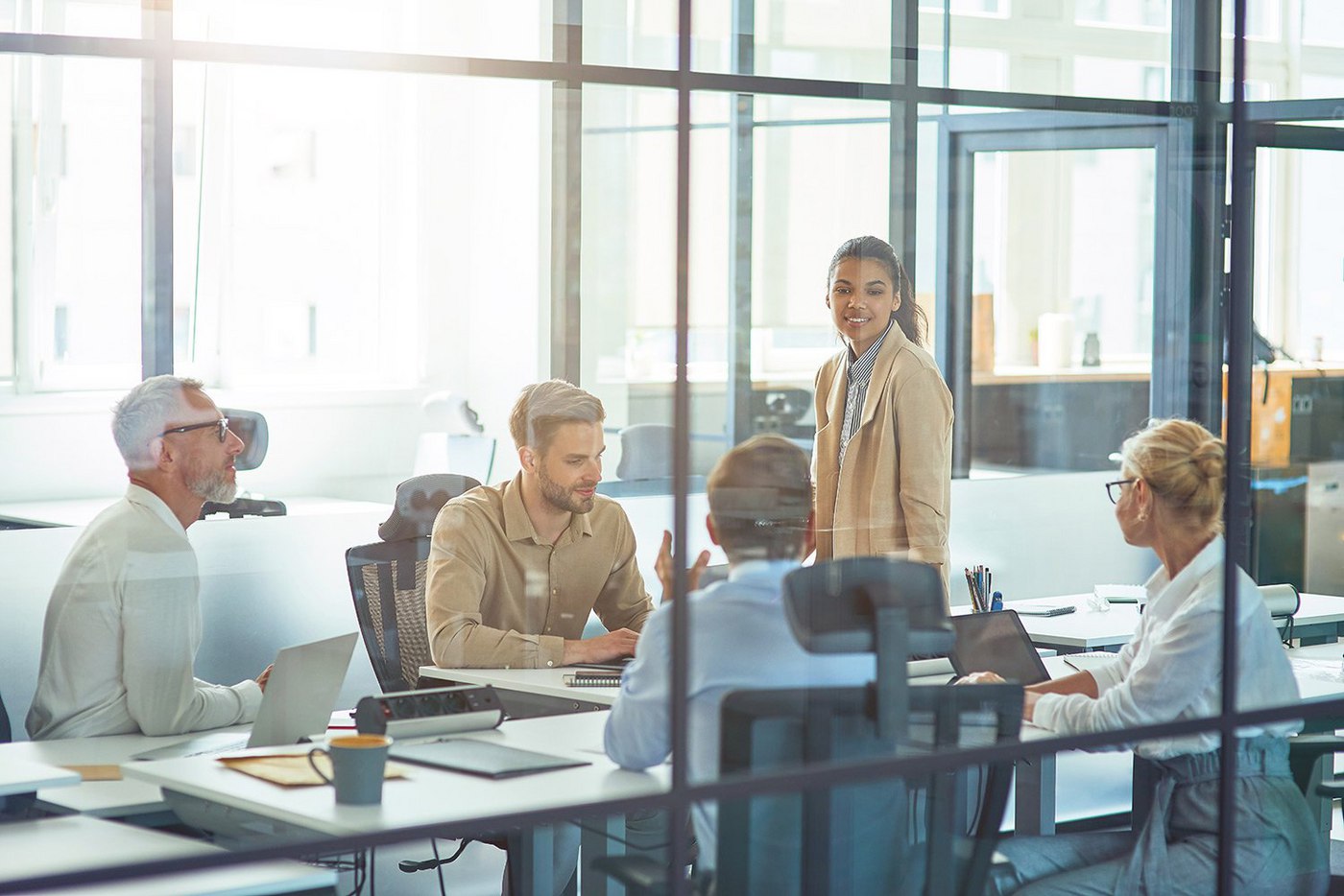 people-meeting-in-conference-room