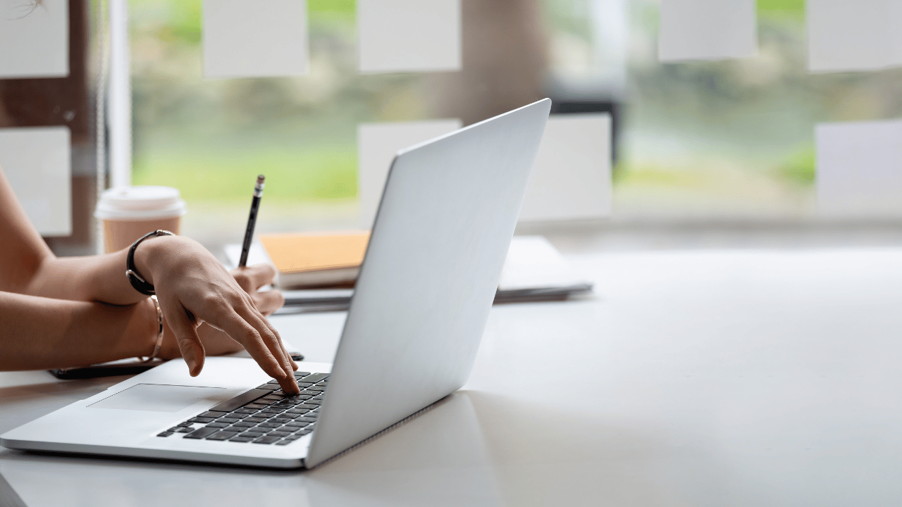 Use-OneNote-Like-a-Pro_-How-to-Organize-Meeting-Notes-That-Make-Sense