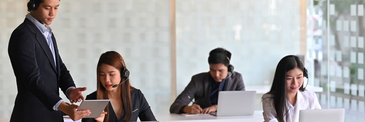 co-manage IT technicians