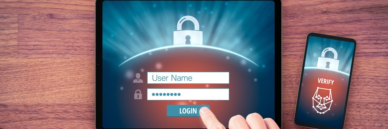 a person logging in with a multi-factor authentication on the phone