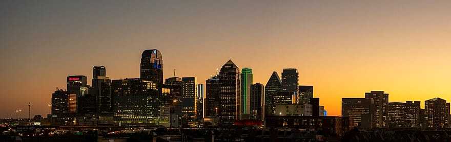 Dallas skyline at dusk
